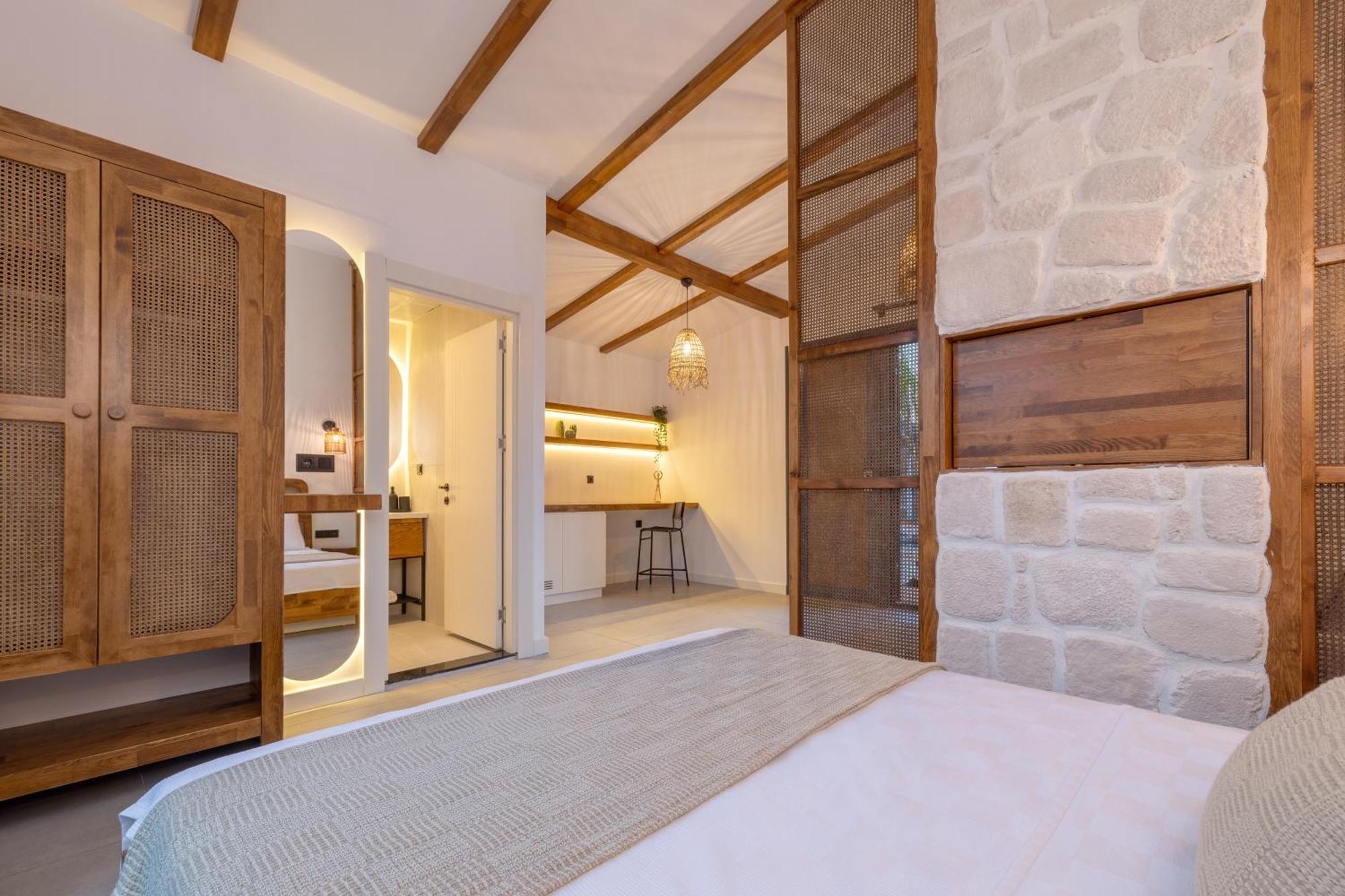 Rota Kilidonia Karaoez Suites&Villas Pokoj fotografie
